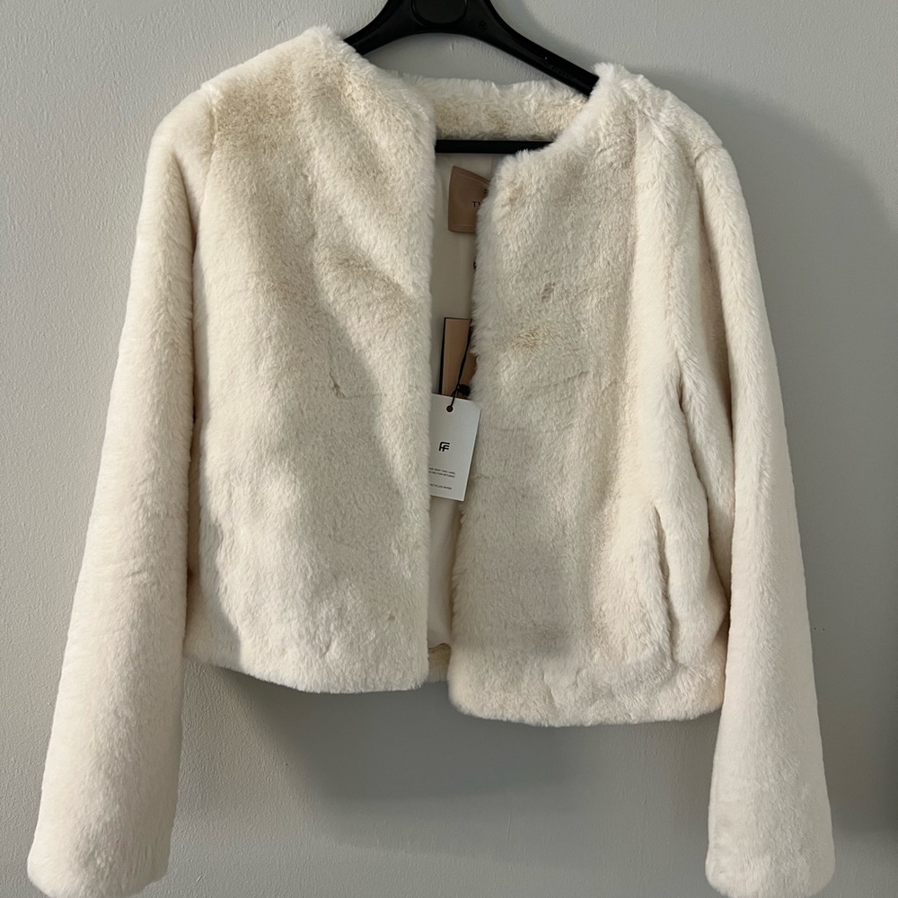 TWINSET Faux fur cropped jacket. Perfect for winter brides!
